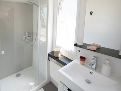 Cliquez pour découvrir toutes les photos de l'HÉBERGEMENT ! mobil-home - Domaine De La Forge - Sea Green By Sunêlia photo 4