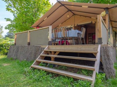Cliquez pour découvrir toutes les photos de l'HÉBERGEMENT ! tente en toile et bois - Maeva Escapades Millau Plage photo 2
