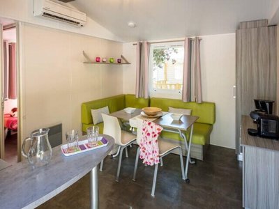 Cliquez pour découvrir toutes les photos de l'HÉBERGEMENT ! mobil-home - Millau Plage photo 3