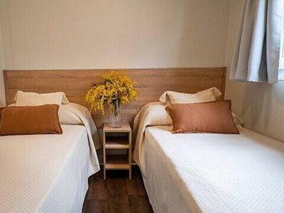 Cliquez pour découvrir toutes les photos de l'HÉBERGEMENT ! mobil-home - Millau Plage photo 6