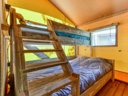 Cliquez pour découvrir toutes les photos de l'HÉBERGEMENT ! tente en toile et bois - camping Maeva Escapades Millau Plage photo 6