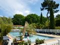 Camping Pas Cher vous présente avec son site Officiel campingpascher.fr, le Établissement Le Marache, situé sur la commune de Biganos dans le département Gironde (Aquitaine) en France. L'établissement Le Marache vous propose un hébergement de type mobilhome de 28 m². L'établissement vous propose 2 autres types d'hébergements. Découvrez tous nos séjours à petits prix dans la commune et aux alentours de Biganos du département : Gironde (Aquitaine).... En savoir plus : cliquez-ICI.