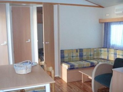 Cliquez pour découvrir toutes les photos de l'HÉBERGEMENT ! mobil-home - Land's Hause Bungalow photo 3