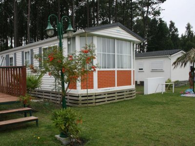 Cliquez pour découvrir toutes les photos de l'ÉTABLISSEMENT ! camping Land's Hause Bungalow photo 14