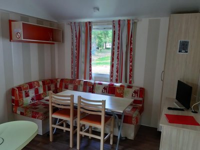Cliquez pour découvrir toutes les photos de l'HÉBERGEMENT ! mobil-home - Le Rural photo 2