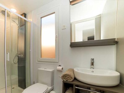 Cliquez pour découvrir toutes les photos de l'HÉBERGEMENT ! mobil-home - Paradis - Naia Village photo 9