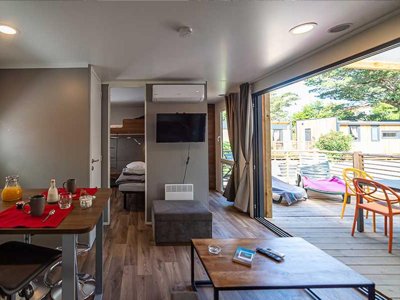 Cliquez pour découvrir toutes les photos de l'HÉBERGEMENT ! mobil-home - Paradis - Naia Village photo 3