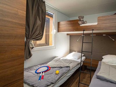 Cliquez pour découvrir toutes les photos de l'HÉBERGEMENT ! mobil-home - Paradis - Naia Village photo 5