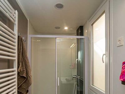 Cliquez pour découvrir toutes les photos de l'HÉBERGEMENT ! mobil-home - Paradis - Naia Village photo 7