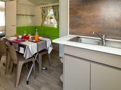 Cliquez pour découvrir toutes les photos de l'HÉBERGEMENT ! mobil-home - Paradis - Naia Village photo 4