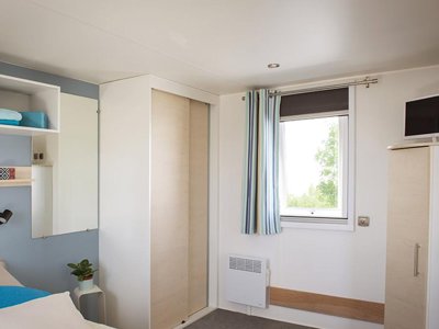 Cliquez pour découvrir toutes les photos de l'HÉBERGEMENT ! mobil-home - La Montagne photo 7