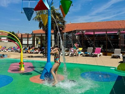 Cliquez pour découvrir toutes les photos de l'ÉTABLISSEMENT ! camping Le Chaponnet photo 10