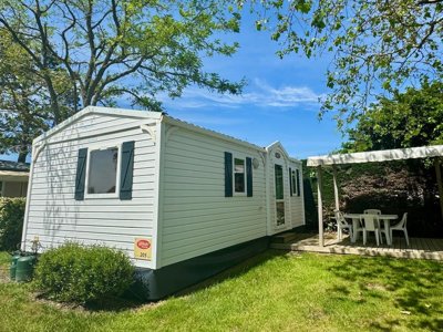 Cliquez pour découvrir toutes les photos de l'HÉBERGEMENT ! mobil-home - Le Chaponnet photo 2