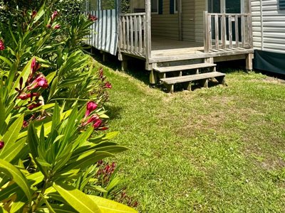 Cliquez pour découvrir toutes les photos de l'HÉBERGEMENT ! mobil-home - Le Chaponnet photo 3