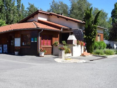 Cliquez pour découvrir toutes les photos de l'ÉTABLISSEMENT ! camping Et Village Vacances Le Lac photo 13