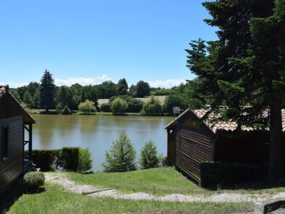 Cliquez pour découvrir toutes les photos de l'ÉTABLISSEMENT ! camping Et Village Vacances Le Lac photo 23