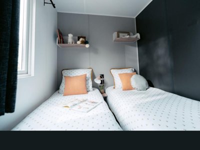 Cliquez pour découvrir toutes les photos de l'HÉBERGEMENT ! mobil-home - La Roseraie photo 4