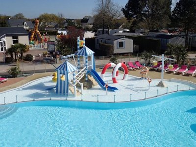 Cliquez pour découvrir toutes les photos de l'ÉTABLISSEMENT ! camping La Roseraie photo 3
