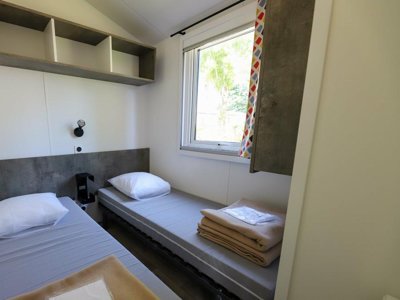 Cliquez pour découvrir toutes les photos de l'HÉBERGEMENT ! mobil-home - Du Moulin De Cantizac photo 3