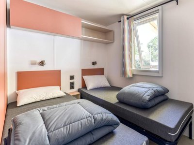 Cliquez pour découvrir toutes les photos de l'HÉBERGEMENT ! bungalow - Le Sainte Marie photo 7