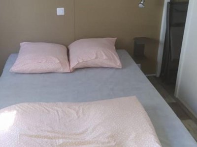 Cliquez pour découvrir toutes les photos de l'HÉBERGEMENT ! mobil-home - Les Genêts photo 6