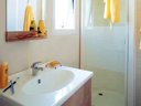 Cliquez pour découvrir toutes les photos de l'HÉBERGEMENT ! mobil-home - camping Les Genêts photo 5