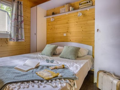 Cliquez pour découvrir toutes les photos de l'HÉBERGEMENT ! chalet - Le Bois Fleuri photo 2