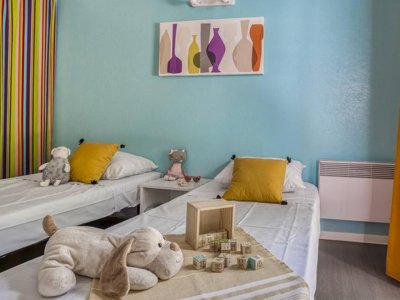 Cliquez pour découvrir toutes les photos de l'HÉBERGEMENT ! chalet - Le Bois Fleuri photo 2