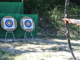 Camping Pas Cher vous présente avec son site Officiel campingpascher.fr, le Camping Le Bois Fleuri classé 5 étoiles, situé sur la commune de Argelès-sur-mer dans le département Pyrénées-orientales (Languedoc Roussillon) en France. Le camping Le Bois Fleuri vous propose un hébergement de type mobil-home de 30 m² pour 6 personnes avec climatisation (télévision). L'établissement vous propose 30 autres types d'hébergements. Découvrez tous nos séjours à petits prix dans la commune et aux alentours de Argelès-sur-mer du département : Pyrénées-orientales (Languedoc Roussillon). Les Avis clients pour le Camping Le Bois Fleuri sont excellents avec une note moyenne de 8 sur 10. Parc aquatique, Piscine chauffée, Piscine extérieure, Animations familiales, Club enfants, Aire de jeux enfants, Court de tennis, Cyclisme, Parcours sportif, Plongée, Pétanque, Randonnée, Terrain de football, Terrain multisports, Bar, Dépôt de pain, Plats à emporter, Snack/Bar, Épicerie,... En savoir plus : cliquez-ICI.