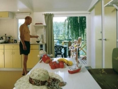 Cliquez pour découvrir toutes les photos de l'HÉBERGEMENT ! mobil-home - Les Bö-Bains photo 2