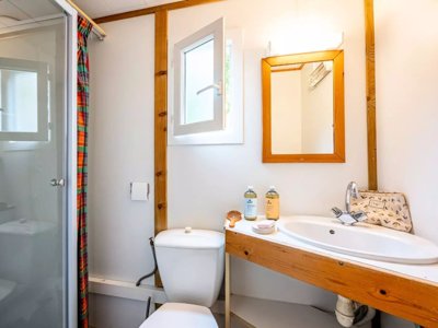 Cliquez pour découvrir toutes les photos de l'HÉBERGEMENT ! chalet - Les Bö-Bains photo 17