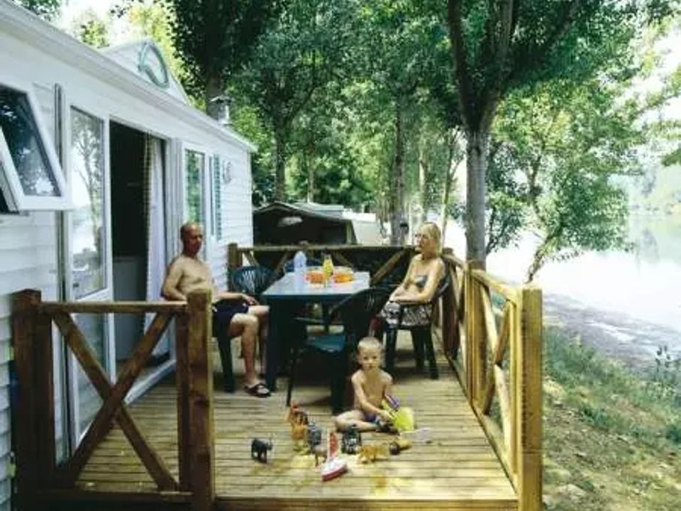Cliquez pour découvrir toutes les photos de l'HÉBERGEMENT ! mobil-home - Les Bö-Bains photo 5