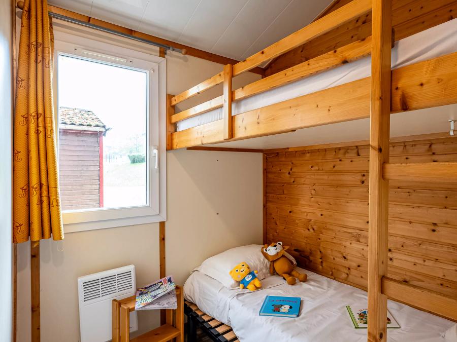 Cliquez pour découvrir toutes les photos de l'HÉBERGEMENT ! chalet - camping Les Bö-Bains photo 4