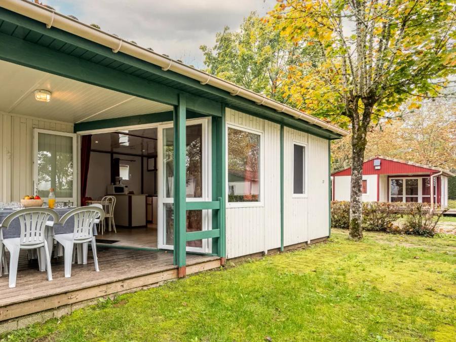Cliquez pour découvrir toutes les photos de l'HÉBERGEMENT ! chalet - camping Les Bö-Bains photo 1