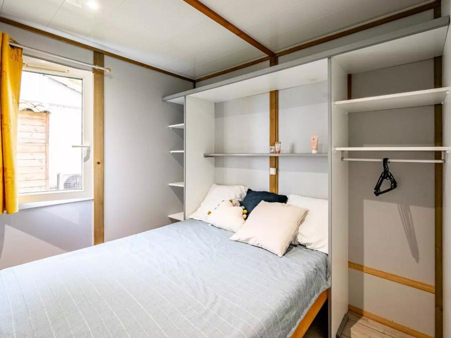 Cliquez pour découvrir toutes les photos de l'HÉBERGEMENT ! chalet - camping Les Bö-Bains photo 2