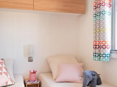 Cliquez pour découvrir toutes les photos de l'HÉBERGEMENT ! mobil-home - La Sousta photo 3