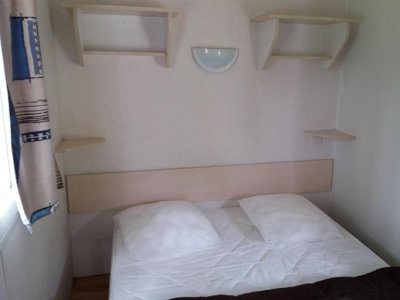 Cliquez pour découvrir toutes les photos de l'HÉBERGEMENT ! mobil-home - La Ripole photo 4