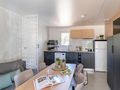 Cliquez pour découvrir toutes les photos de l'HÉBERGEMENT ! mobilhome - établissement Yelloh Village La Plage Du Dramont photo 3