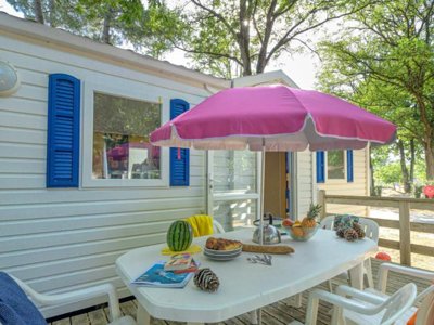 Cliquez pour découvrir toutes les photos de l'HÉBERGEMENT ! mobil-home - Flower Au Bois Des Biches photo 2