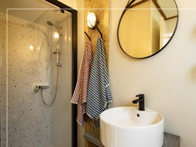 Cliquez pour découvrir toutes les photos de l'HÉBERGEMENT ! mobil-home - La Tamarissière photo 2