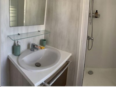 Cliquez pour découvrir toutes les photos de l'HÉBERGEMENT ! mobil-home - La Clape Village photo 3