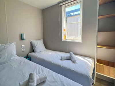 Cliquez pour découvrir toutes les photos de l'HÉBERGEMENT ! mobil-home - La Clape Village photo 3