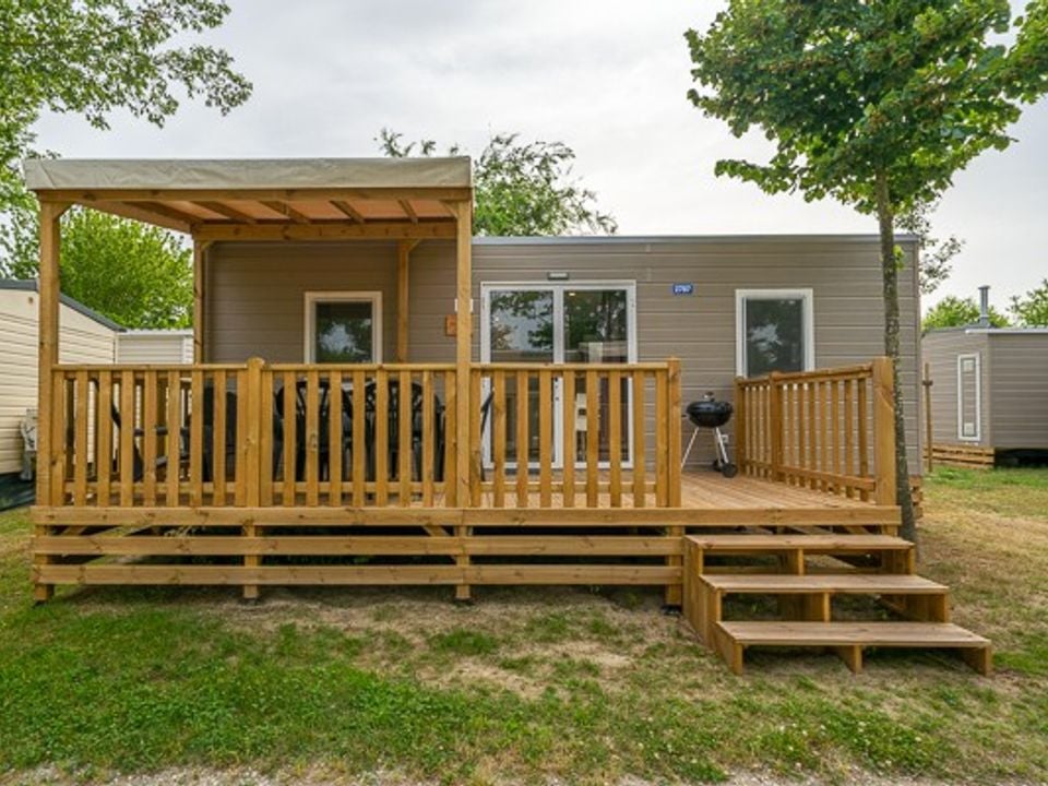 Cliquez pour découvrir toutes les photos de l'HÉBERGEMENT ! mobil-home - établissement La Tortuga photo 1