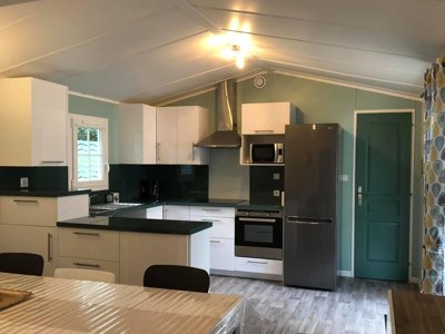 Cliquez pour découvrir toutes les photos de l'HÉBERGEMENT ! chalet - La Forêt photo 2