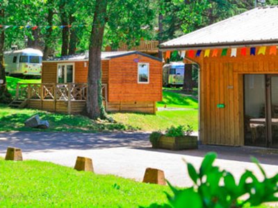 Cliquez pour découvrir toutes les photos de l'HÉBERGEMENT ! mobil-home - Albirondack Park Lodge And Spa photo 6