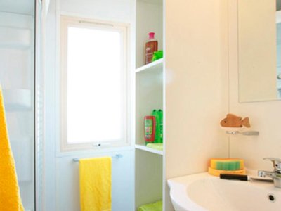 Cliquez pour découvrir toutes les photos de l'HÉBERGEMENT ! mobil-home - Albirondack Park Lodge And Spa photo 3