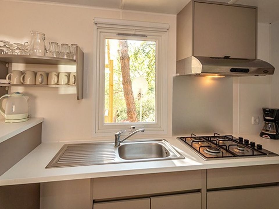 Cliquez pour découvrir toutes les photos de l'HÉBERGEMENT ! mobil-home - établissement Playa Tropicana photo 4