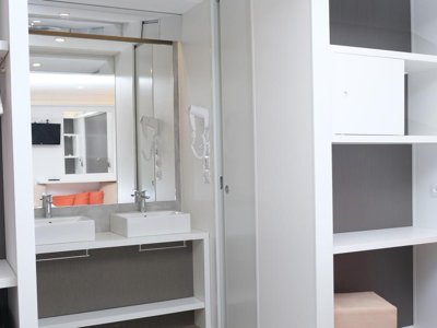 Cliquez pour découvrir toutes les photos de l'HÉBERGEMENT ! mobil-home - Torre Del Porticciolo photo 8