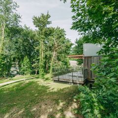 Camping Pas Cher vous présente avec son site Officiel campingpascher.fr, le Établissement Village Vacances La Riviera Limousine, situé sur la commune de Altillac dans le département Correze (Limousin) en France. L'établissement Village Vacances La Riviera Limousine vous propose un hébergement de type maison de 28 m². L'établissement vous propose 3 autres types d'hébergements. Découvrez tous nos séjours à petits prix dans la commune et aux alentours de Altillac du département : Correze (Limousin).... En savoir plus : cliquez-ICI.