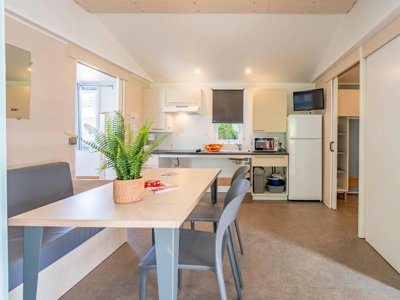 Cliquez pour découvrir toutes les photos de l'HÉBERGEMENT ! mobil-home - Paradis A La Corniche photo 4